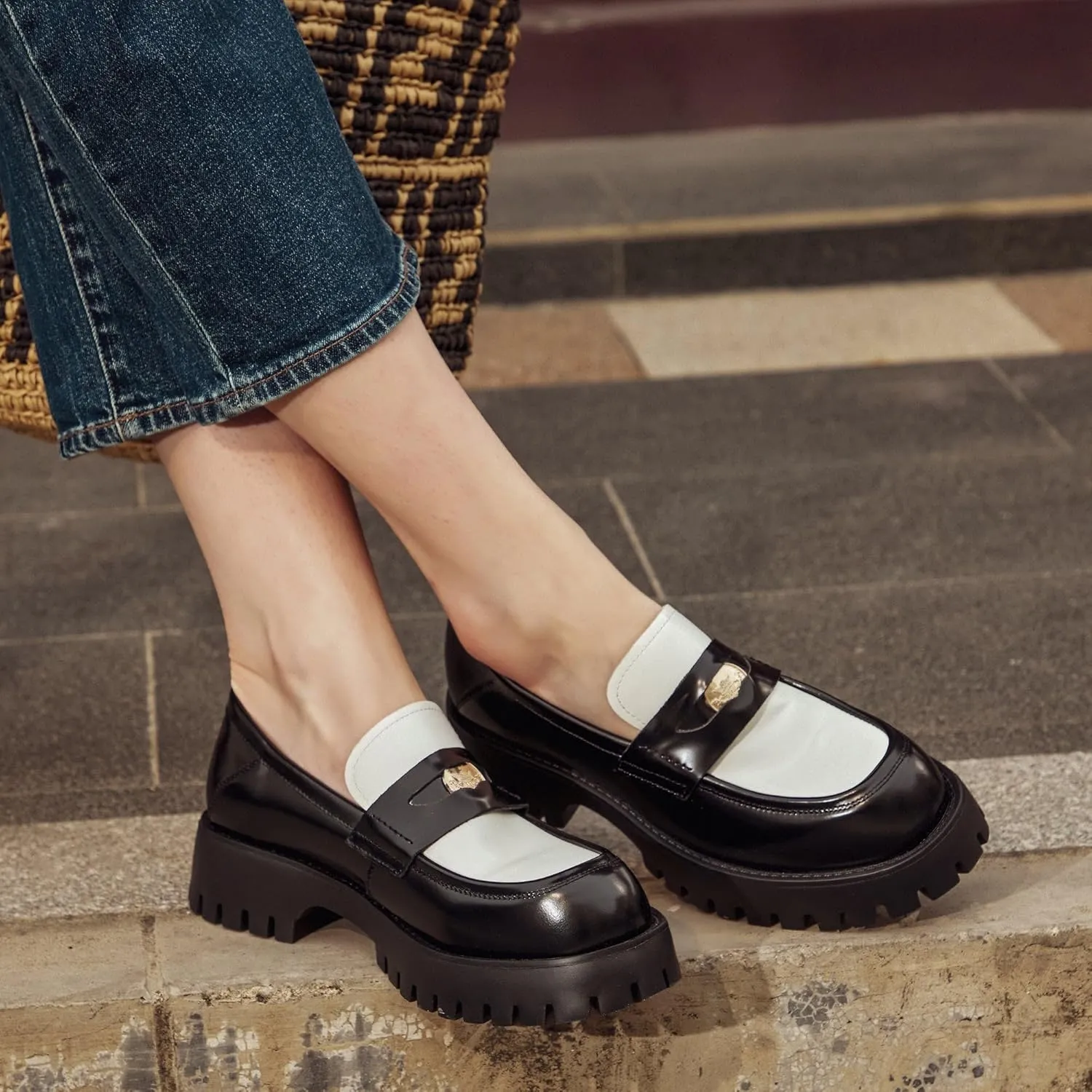 BEAU TODAY Chunky Loafers Women,Patent Leather Platform Loafers for Women,Lug Sole Slip On Penny Shoes,Comfortable Work Office Business Casual Dress Shoes