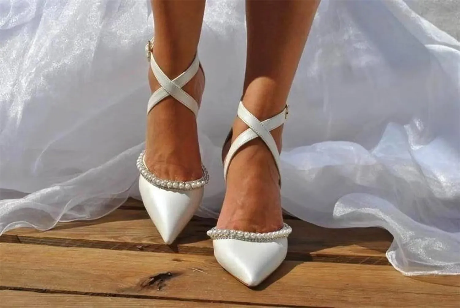 Block Heel Wedding Shoes for Bride Closed Toe Pearl Bridal Shoes Cross Strap Wedding Heels