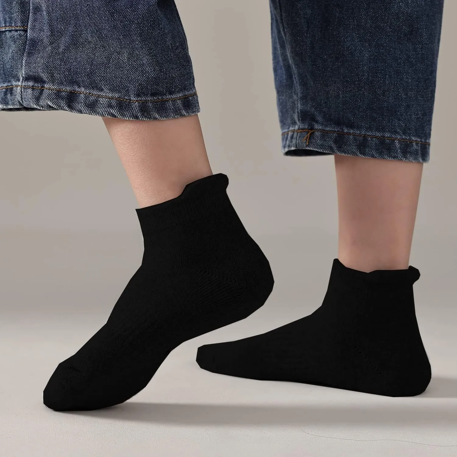 EPEIUS Kids Boys/Girls' Cushioned Socks Thick Cotton Quarter Athletic Socks Sports Running Ankle Socks 6 Pack 4-14 Years