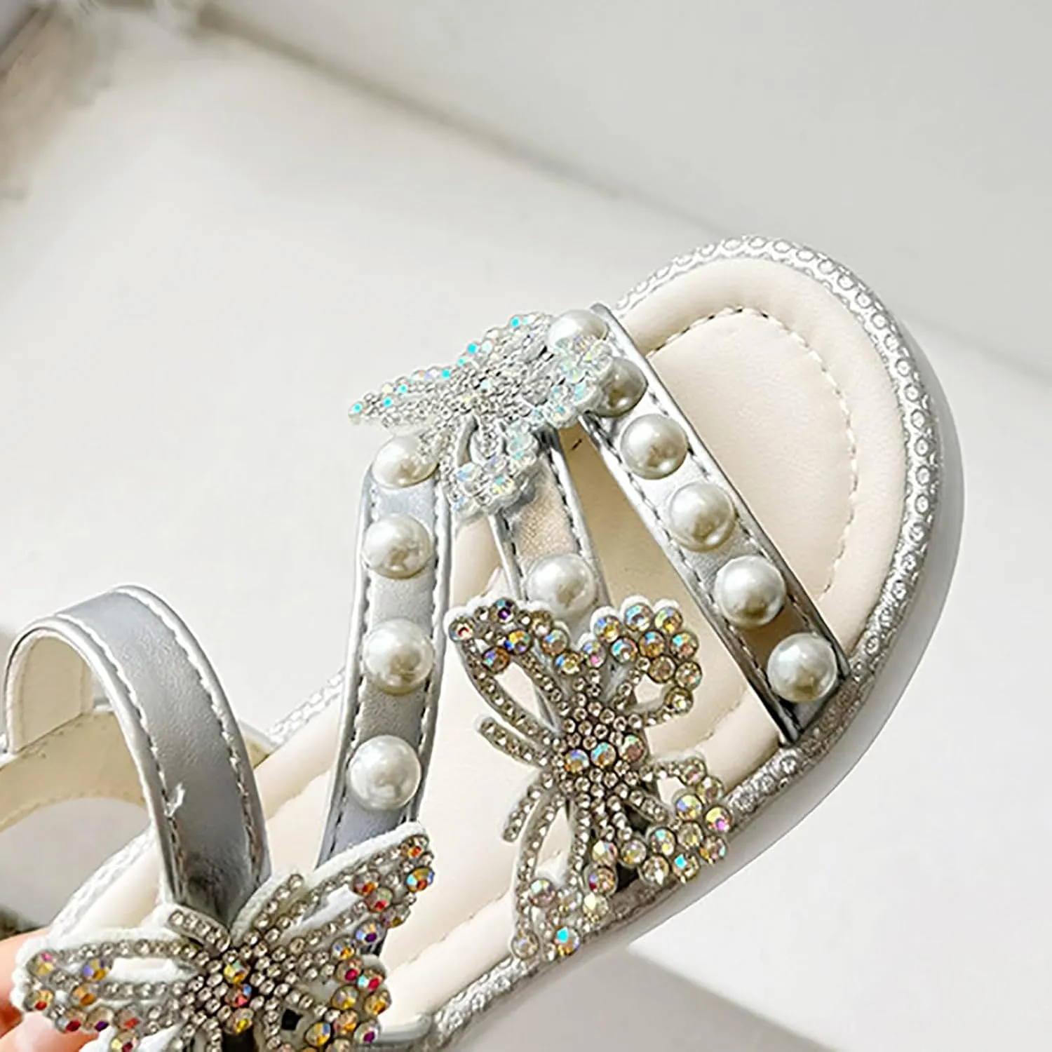 Girls T-Strap Beaded Flower Rhinestone Flats Sandals Dress Beach Shoes Cute Toddler Sandals Summer Dress Shoes