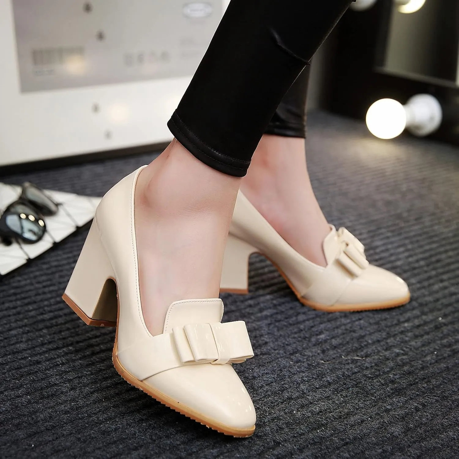 MOOMMO Women Chunky Heel Pumps Bowknot Patent Leather Loafers Round Closed Toe Sandals 3.5 Inch High Block Heel Slip On Summer Casual Office Dress Shoes Size 4-11 M US