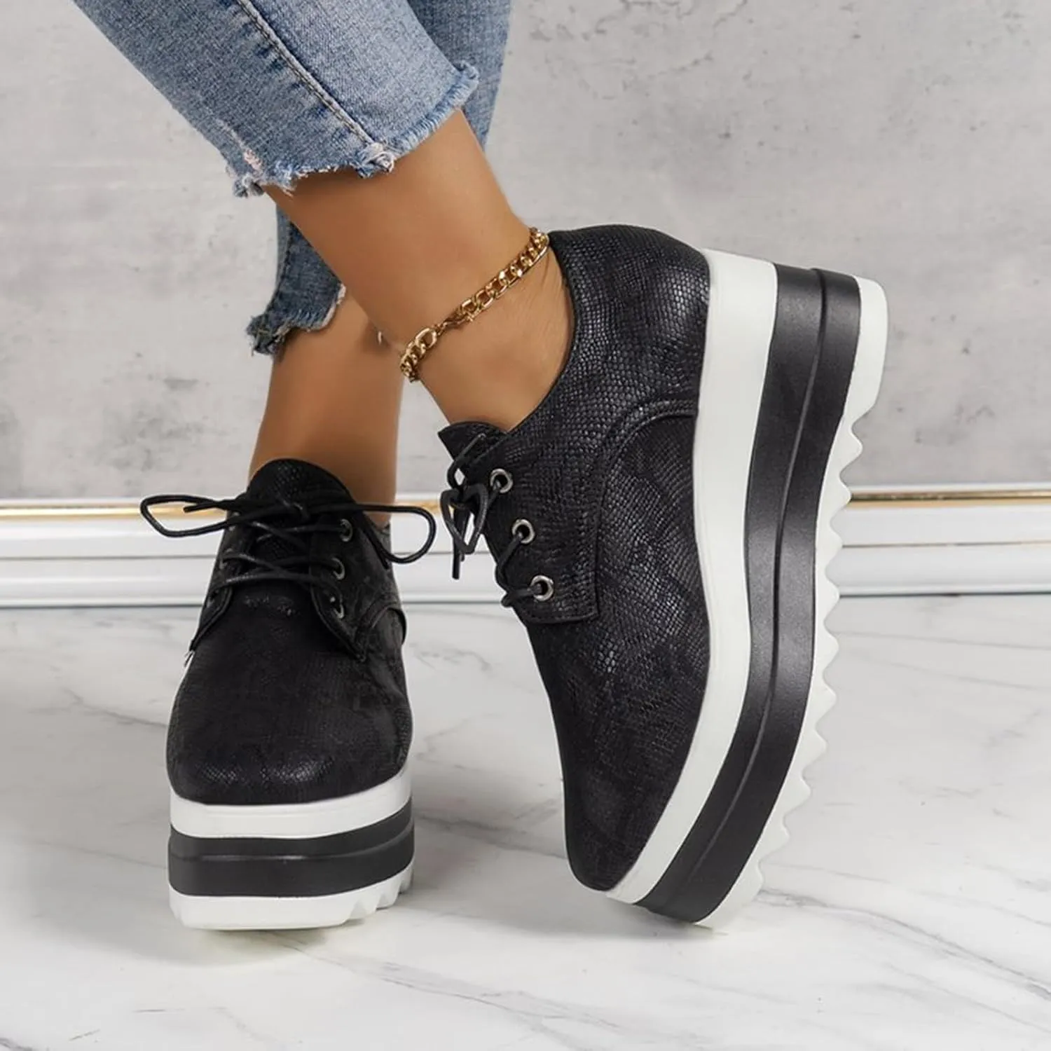New Women's Round Toe Lace Up Platform Platform Shoes Casual Shoes Women 9
