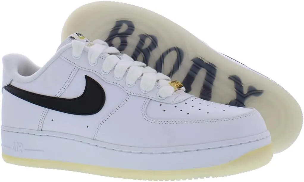 Nike Basketball Shoe
