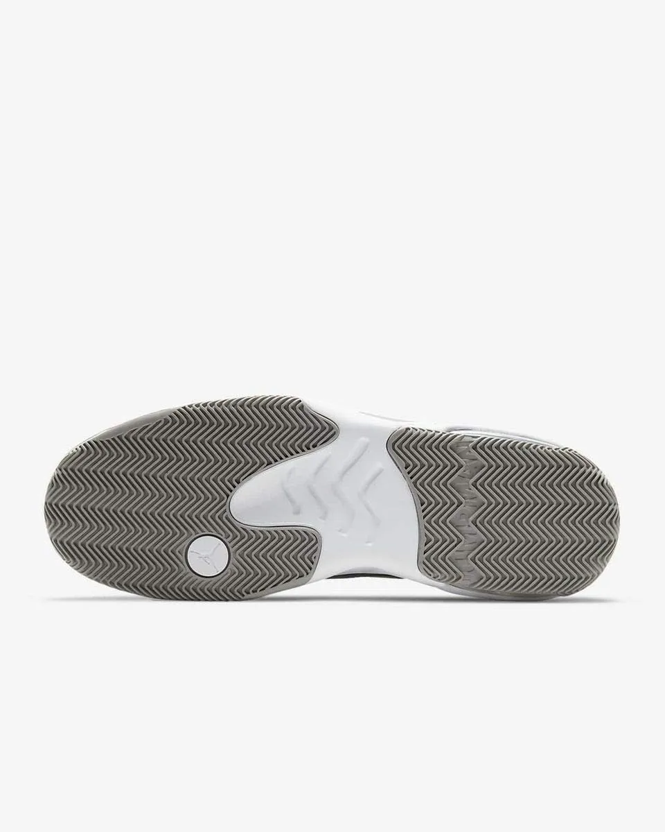 NIKE Men's Basketball Shoe