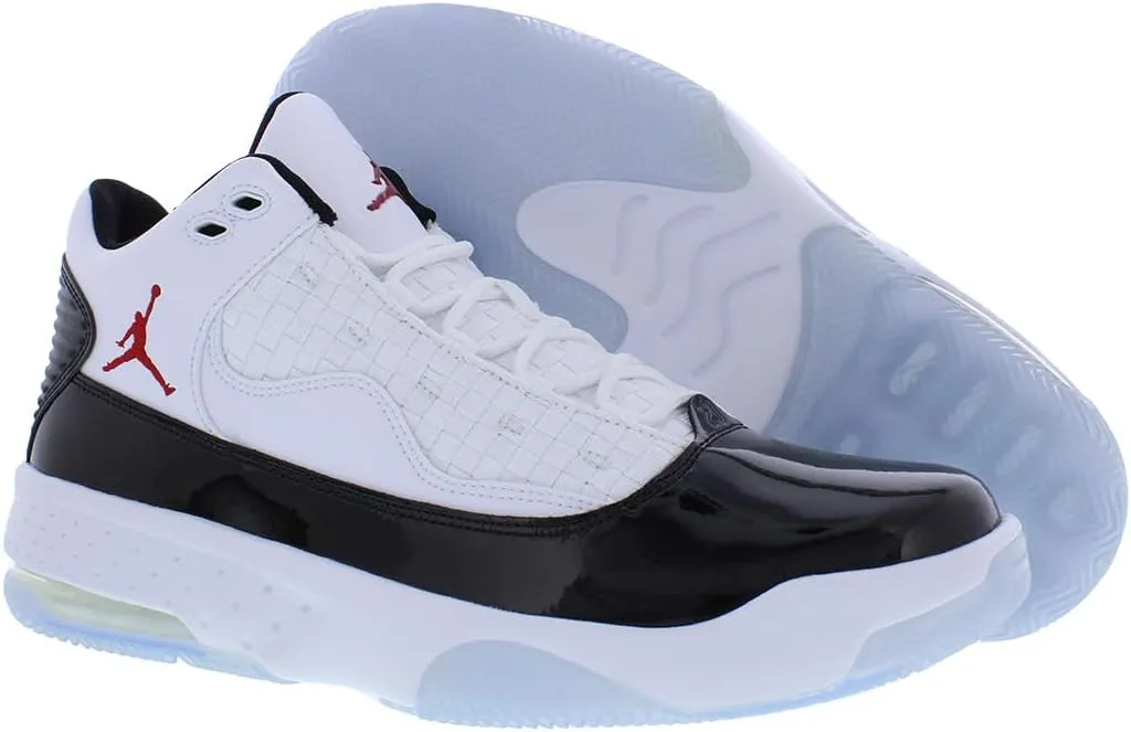 NIKE Men's Basketball Shoe