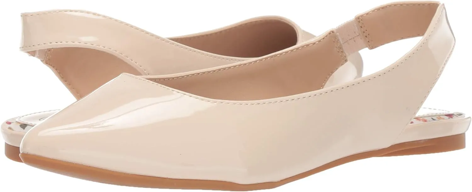 Penny Loves Kenny Women's Apple Oxford Flat