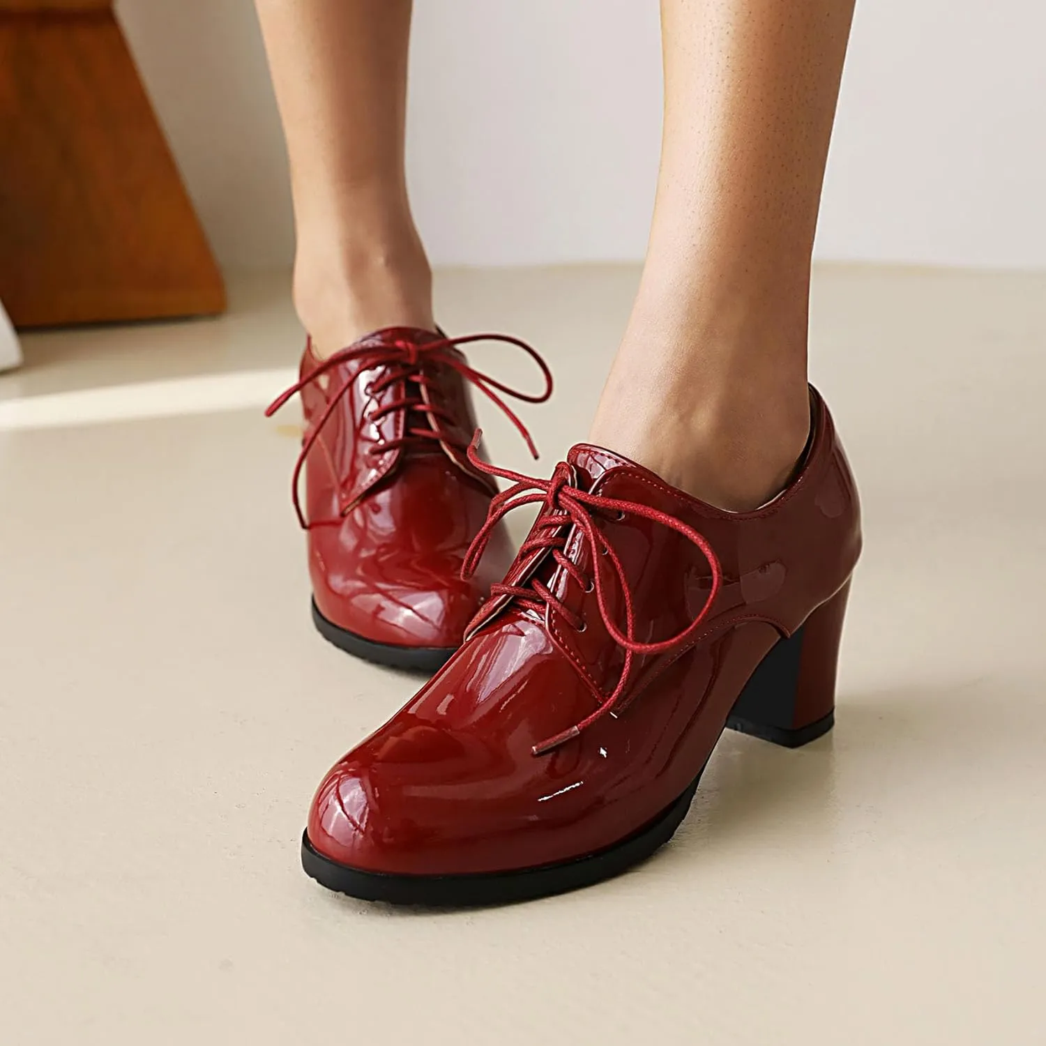 SHEMEE Patent Leather Oxfords for Women Chunky Block Heels Brogues Round Toe Lace Up Pumps Work Office Dress Shoes