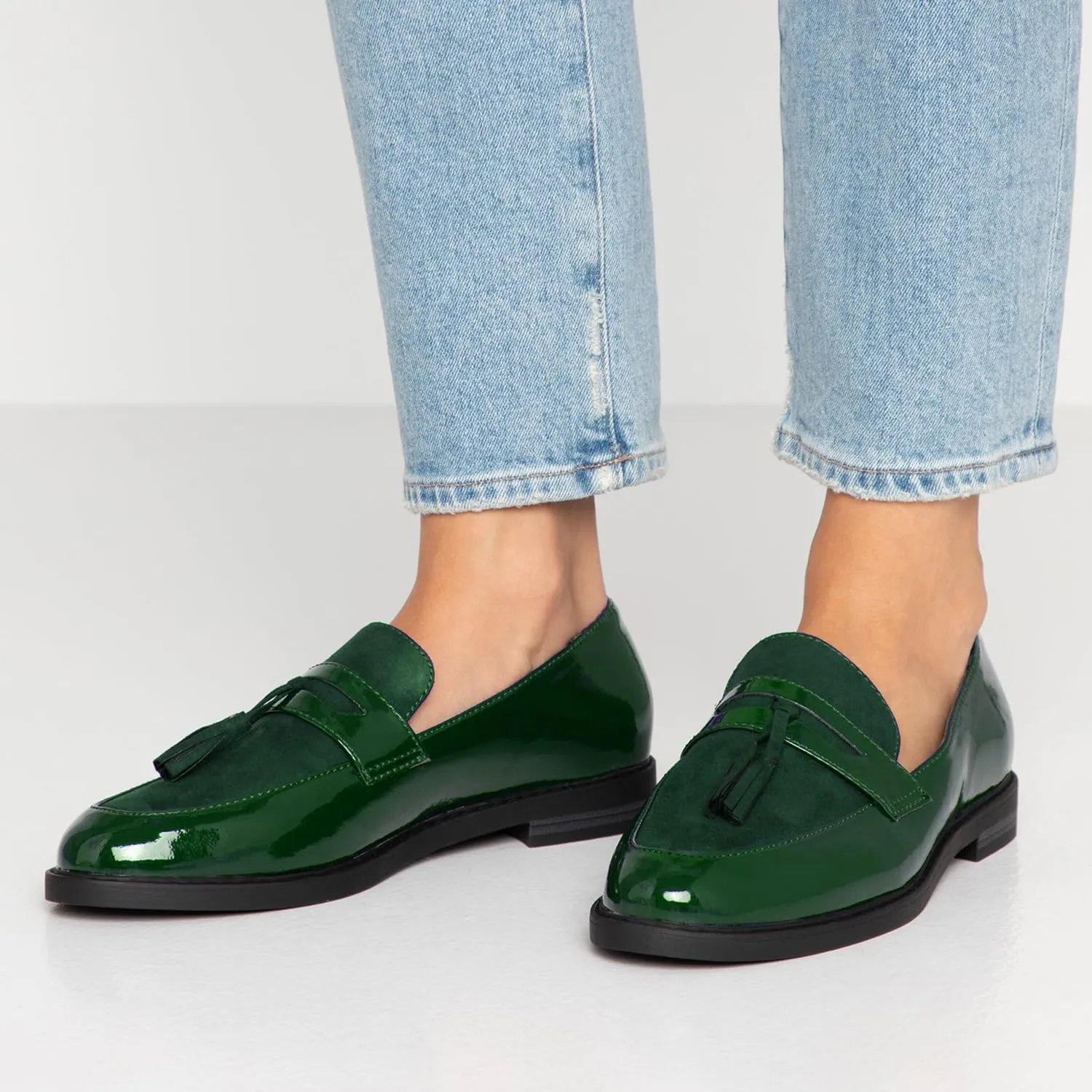 Women Low Chunky Heel Loafer Shoes Tassel Round Toe Slip On Dress Loafers Fringe 1" Block Low Heel Dress Loafers Patent Suede Penny Loafers Comfort Office Shoes Classic 4-11 M US