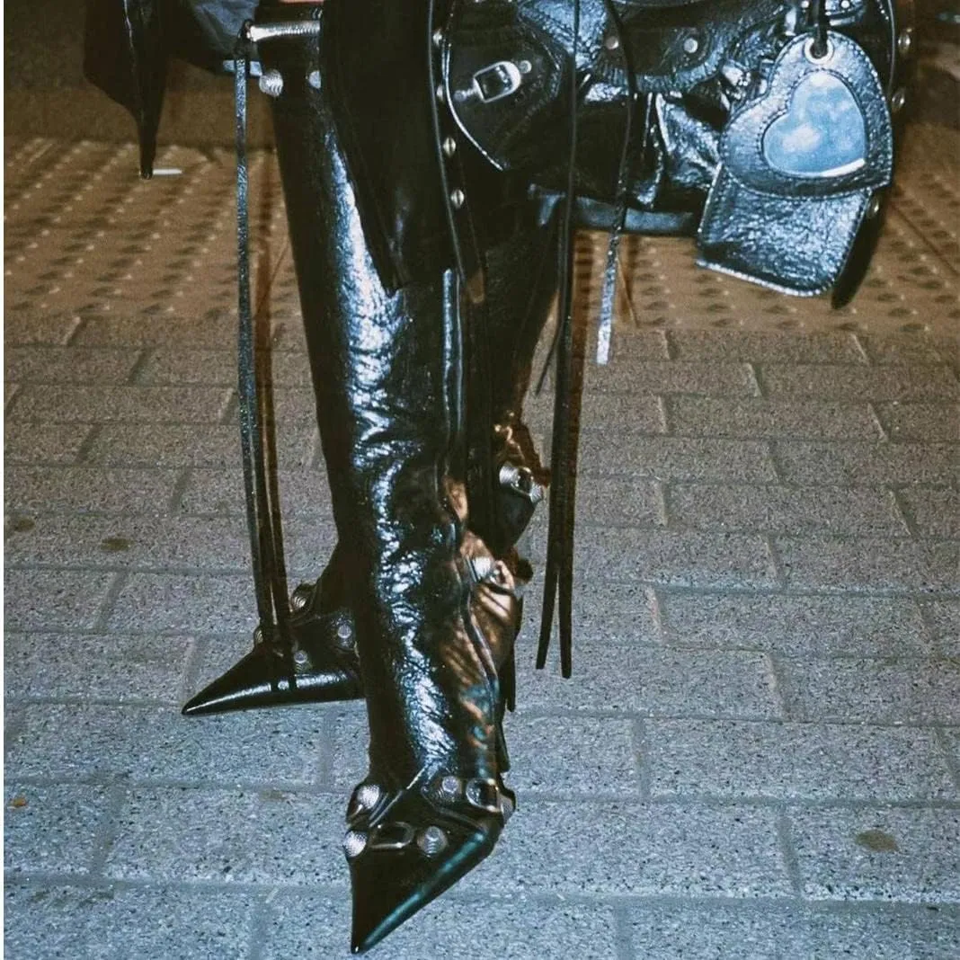 Women's High Heel Ankle Boots With Zipper Metal Chains Stiletto Heel Fringed Tassels Pointed Toe Sexy Motorcycle Combat Booties
